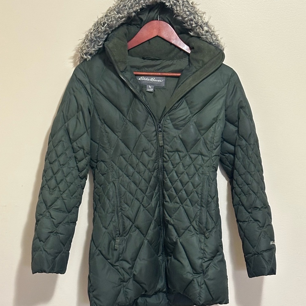 Eddie Bauer Quilted Hooded Puffer Coat in Olive